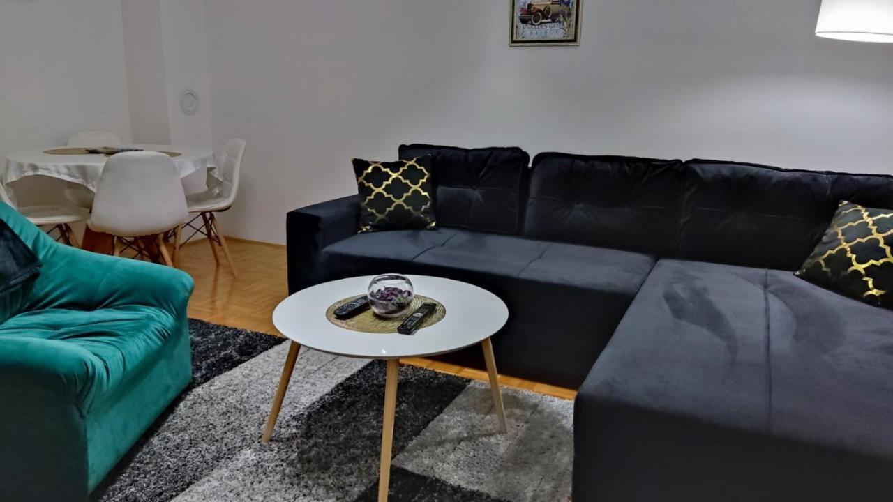 Apartman Carica Visoko Exteriör bild
