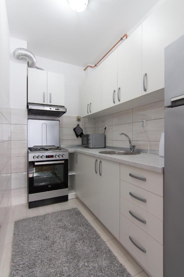 Apartman Carica Visoko Exteriör bild